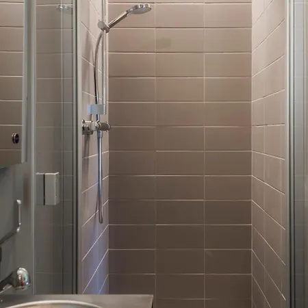 Holiday home Maison De Maitre Au Bord Du